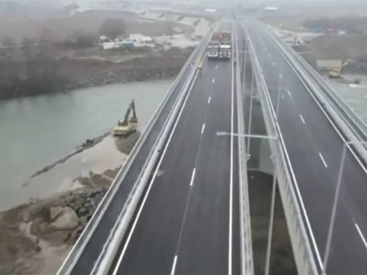VIDEO Noul pod peste râul Tisa de 25.000.000 €, dintre România și Ucraina, gata după 3,5 ani. Rezistă la 320 t