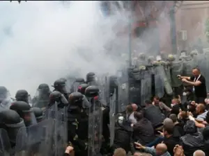 NATO desfășoară forțe suplimentare în Kosovo în urma protestelor violente-Foto: aa.com.tr