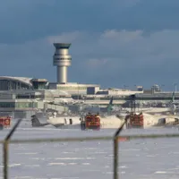 VIDEO Moment dramatic. Avion cu 80 de pasageri se prăbușește, se răstoarnă și ia foc. Totul filmat: FOTO - Profimedia(imagine cu rol ilustrativ)
