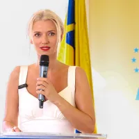 Alina Gorghiu, ministrul Justiţiei, vizează fugarii de Justiţie - Foto: Facebook/Alina Gorghiu
