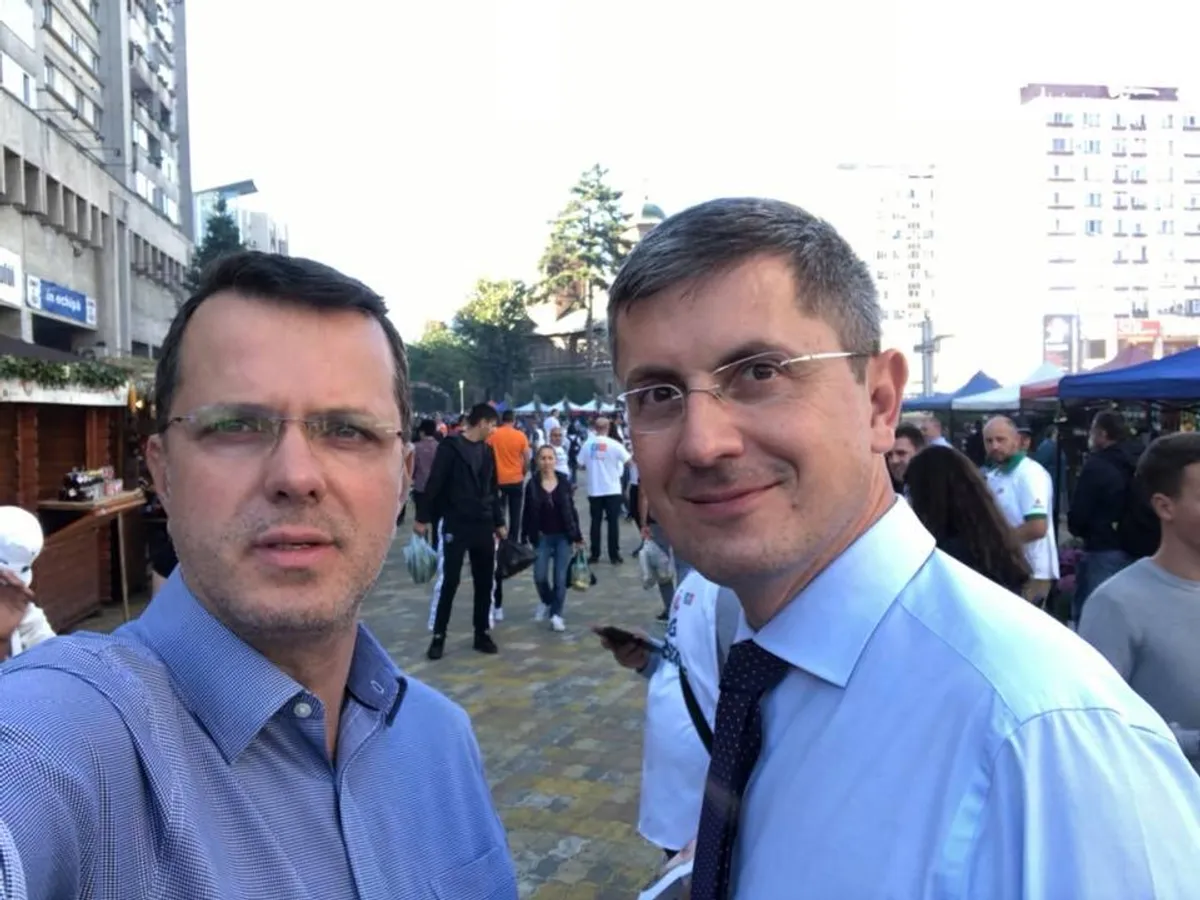 Ionuț Moșteanu și Dan Barna Foto: Facebook