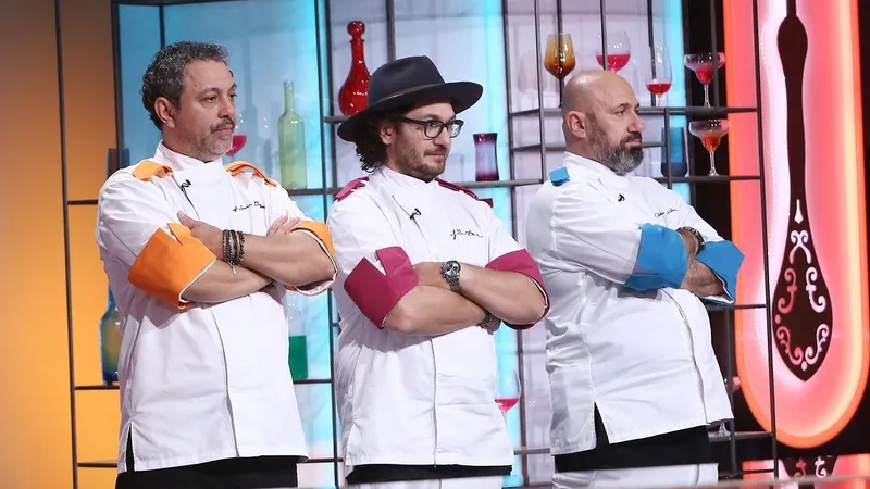De ce susține chef Dumitrescu că Antena 1 i-a "pus pumnul în gură"? Mă sună avocații - Foto: Antena 1 / imagine cu rol ilustrativ