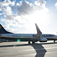 Ryanair nu îi mai lasă pe turiști să ia apă în avion. Care este motivul din spatele acestei decizii - Foto: Profimedia images