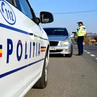 Prins drogat la volan, fără plăcuțe de înmatriculare sau RCA. Ce a pățit șoferul - Foto: Observator / imagine cu caracter ilustrativ