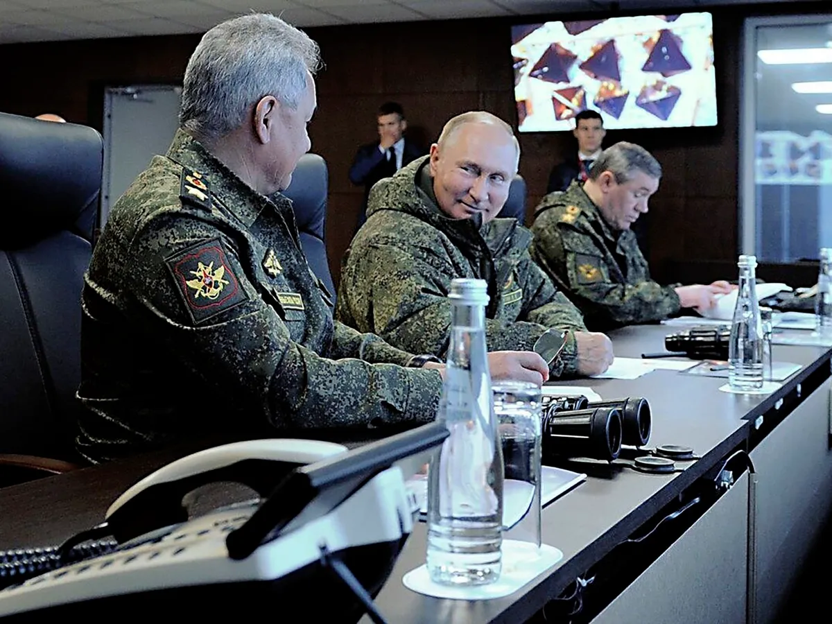 Ceasul războiului ticăie. Avertismentul Estoniei: „Rusia revine la granița NATO cu mai multe trupe în doi ani"