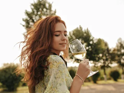 Ce se întâmplă cu tine dacă nu mai bei alcool? Schimbările din corpul și mintea ta. Unii nu rezistă - Foto: Freepik (rol ilustrativ)