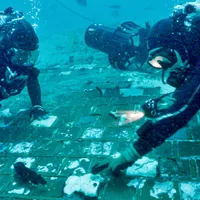 VIDEO Resturile unei nave spațiale care a explodat cu 7 oameni la bord, găsite în apele Floridei - FOTO: Profimedia