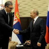 Vucic, "anexat" la Moscova, acuză UE că blochează aderarea Serbiei. Cum invocă "problema" României - Foto: Profimedia images