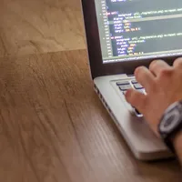 IT-iștii ieșeni, la coada clasamentelor salariilor IT din România - Foto: Pexels/Lukas