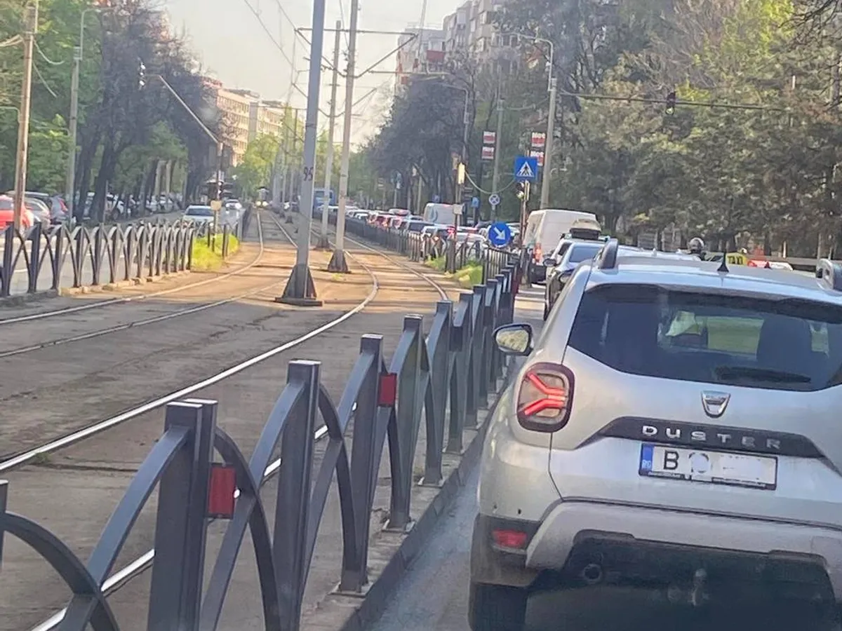 Trafic paralizat dinspre Crângași spre Arcul de Triumf - Foto: Facebook / Info Trafic București si Ilfov-Radare/R.A.R