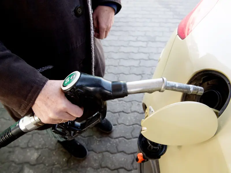 Ungaria plafonează prețurile benzinei și motorinei la 1,3 €/l în încercarea de a controla inflaţia. / Foto: hungarytoday.hu