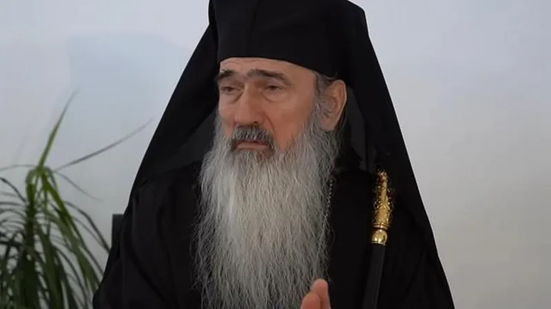 ÎPS Teodosie, atac furibund la adresa bărbaților fără barbă: "Sunt ciuntiți. Asta ține de bărbăție" - Foto: Foto: captură YouTube/Radio Dobrogea