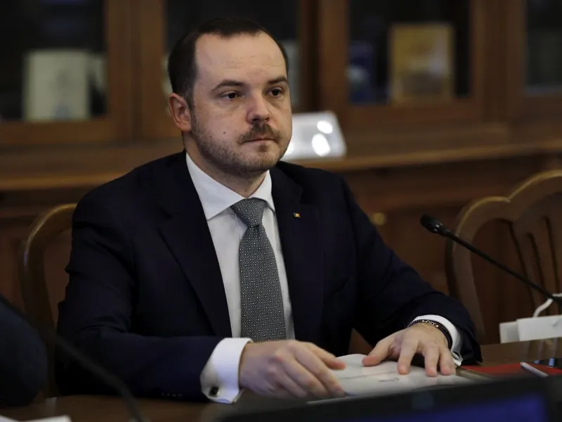 Alexandru Rogobete: Nu vreau să aruncăm cu noroi în oamenii excepţionali din Spitalul Floreasca - Foto: INQUAM PHOTOS/Mălina Norocea