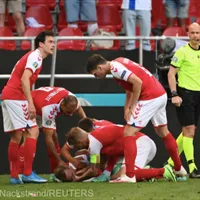 Jucătorul danez Christian Eriksen, scos inert de pe teren la EURO. Ar fi suferit un infarct/FOTO: Reuters