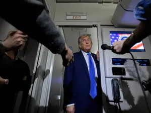 De la „făuritor al păcii” la aliat al ofensivei Israelului împotriva Iranului. De ce a renunțat Trump la diplomație