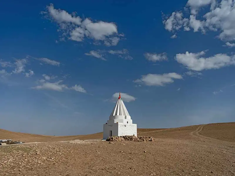 AFARĂ Un templu yazidi lângă satul Khanke, din regiunea Kurdistan, Irak