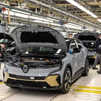 Renault vrea să dea afară 3.000 de oameni - Foto: autocar.co.uk (Imagine cu rol ilustrativ)