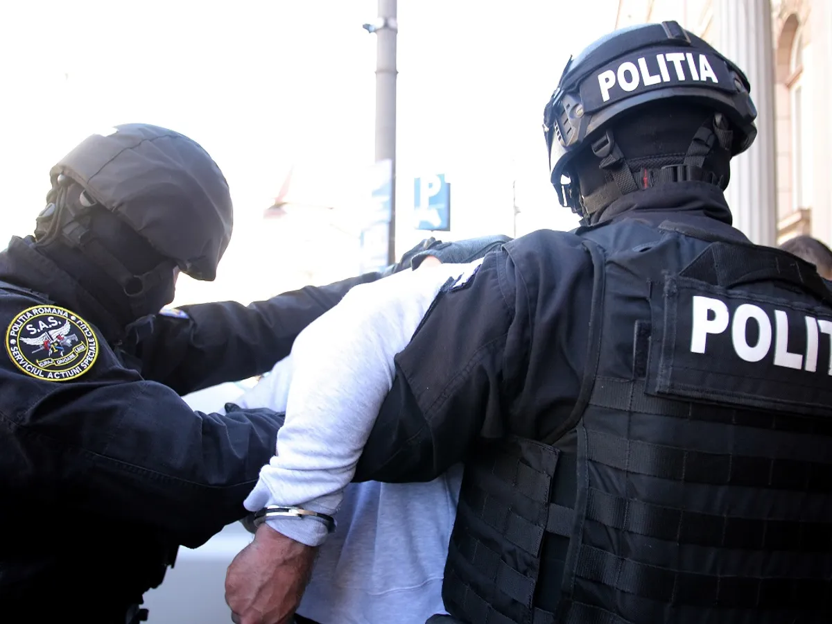 Tatăl român al unei fetițe de 12 ani, arestat după ce a vândut-o unui francez cu 89.000 de euro Foto: INQUAM Photos/Mihaela Bobar