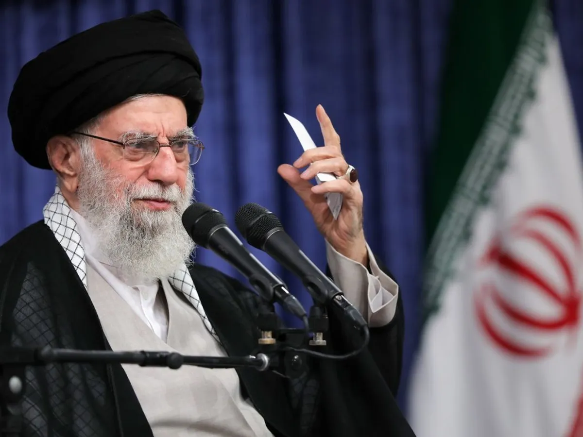 Ce poluează minţile ruşilor. Prima traducere în limba rusă a memoriilor lui Ali Khamenei va ajunge în librării