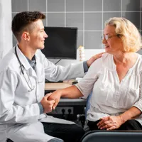 Medicii din spitalele de stat nu vor mai putea „fugi" la slujbele de la privat. Ce obligații au - Foto: Freepik (Imagine cu rol ilustrativ)