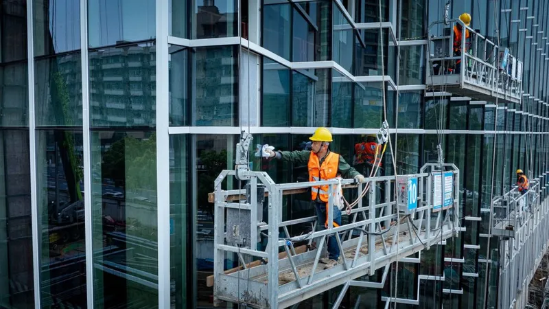 Piaţa imobiliarelor comerciale din Europa e în criză, este minimul ultimilor 13 ani - Foto: Profimedia Images