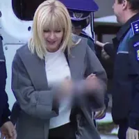 Elena Udrea scapă de 8 luni de închisoare. Tribunalul Prahova i-a redus sentința Foto: Pro TV captură video