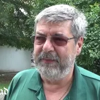 Doctorul Adrian Dărăbanțiu spune că un medic de familie câștigă, pe lună, aproximativ 2.000 lei, după ce plătește cheltuielile pentru cabinet. FOTO: Arad Special