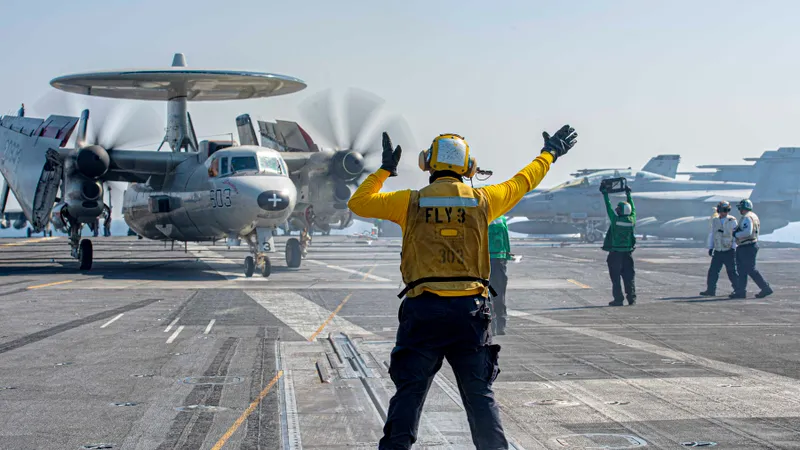 Forțele SUA și Marii Britanii, gata de război cu navele trimise de Iran în Marea Roșie - Foto: Profimedia Images (imagine cu caracter ilustrativ)