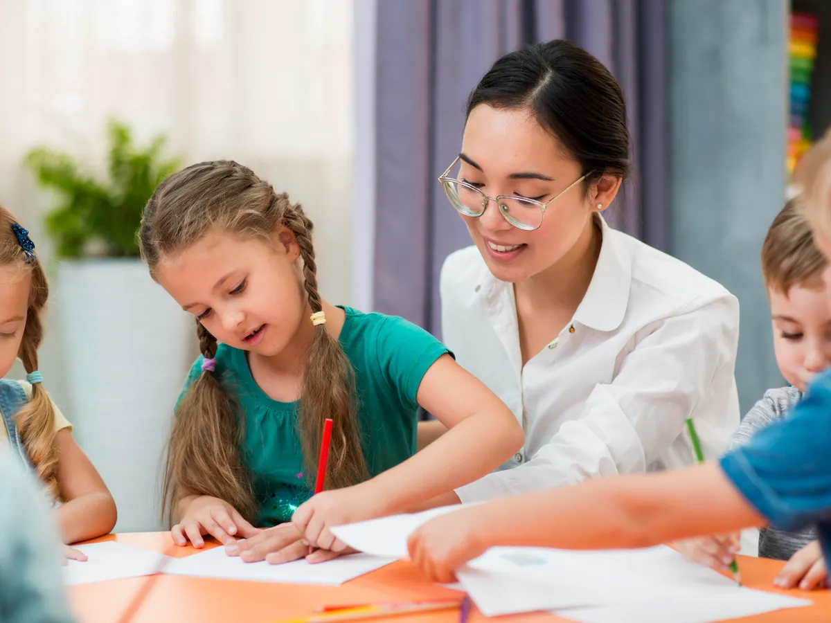 Peste 300 de posturi deblocate în creşe. Ministrul Educaţiei anunţă începutul stabilizării sistemului