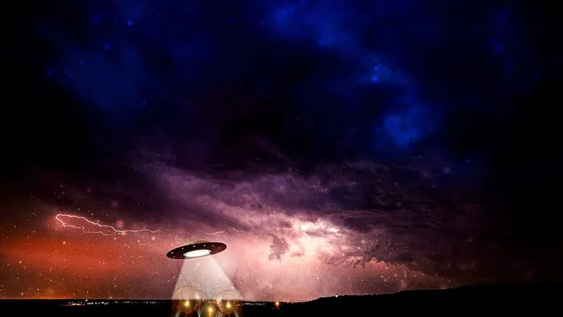 NASA numeşte un nou şef al cercetării Fenomenului OZN - Foto: Wallpaper Flare