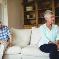 Pensionari supărați la pensie - Foto: Freepik