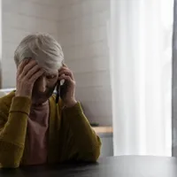 O femeie a fost escrocată de aproape 10.000 € Foto: freepik.com - rol ilustrativ