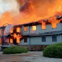 Palatul de iarnă al lui Putin, distrus de un incendiu misterios. Ce spun autoritățile? - Foto: Profimedia / imagine rol ilustrativ