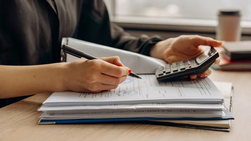 De ce e important ca românii să aibă educaţie finaciară. Momentele când lipsa ei a contat - Foto: Pexels/Mikhail Nilov