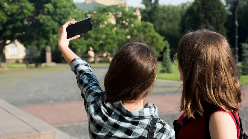 Peste 740.000.000 de copii și adolescenți vor avea miopie până în 2050. Risc crescut pentru fete - Foto: Freepik (rol ilustrativ)