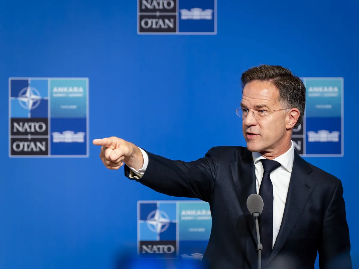 Mesajul lui Rutte către Rusia, la summitul de la Ankara: „NATO e alianță defensivă dar nu vă puneți cu noi”