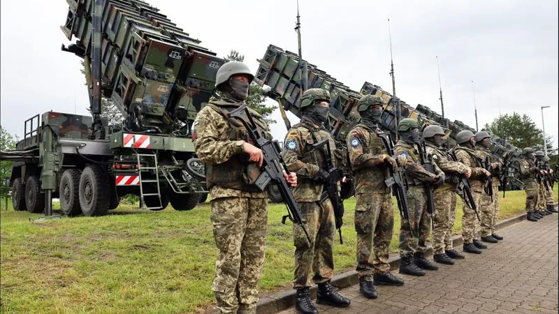 Nou ajutor pentru Ucraina de la aliați: miliarde de dolari, flotă F16, Patriot, drone cu rază lungă - Foto: Profimedia Images (imagine cu rol ilustrativ)