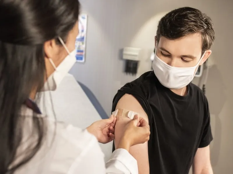 Germania prevede vaccinarea persoanelor vulnerabile cu o a treia doză de vaccin anti-COVID19/FOTO: Unsplash