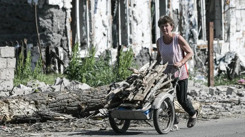 Un focar de holeră din cauza cadavrelor putrezite pe străzi la Mariupol/FOTO: profimediaimages.ro