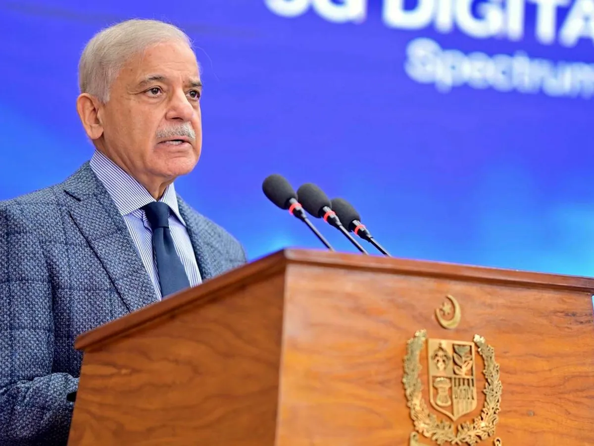 Premierul Pakistanului, Shehbaz Sharif, a discutat o oră la telefon cu președintele Iranului