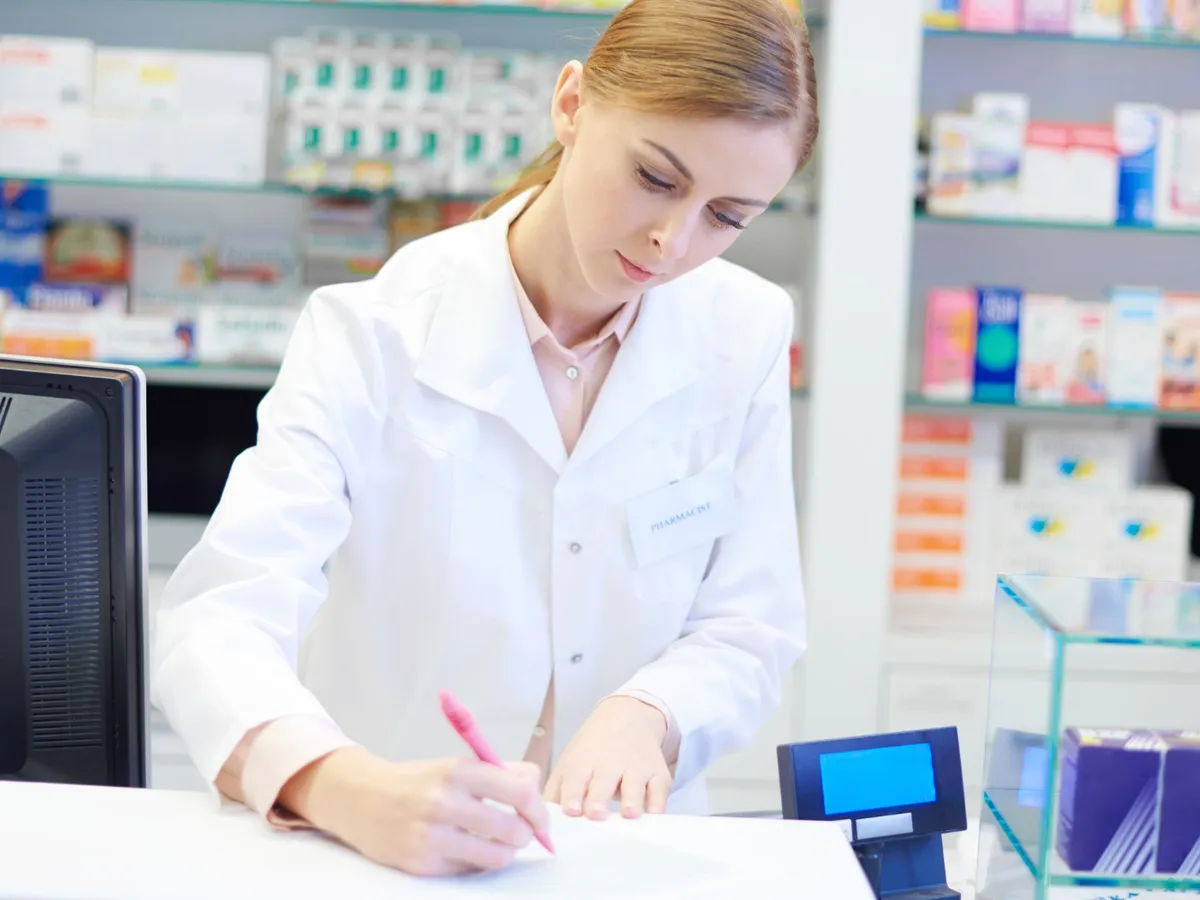 Comisia Europeană trimite România la CJUE. Farmaciile nu primesc banii pe medicamentele compensate la timp