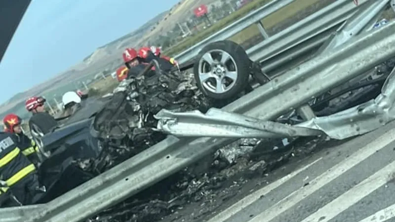 Accident grav pe Autostrada A3. Un bărbat de 35 de ani a murit pe loc, după ce s-a izbit de parapet - Foto: News.ro