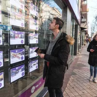 Tinerii din Spania vor primi 250 euro/lună de la stat pentru a se muta din casa părinţilor. / Foto: elpais.com