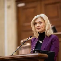 Preşedintele interimar al Senatului, Alina Gorghiu - Alina Gorghiu - Foto: Facebook