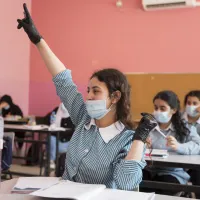 Se aplică în SUA: Elevii și profesorii vaccinați vin la cursuri dacă apar cazuri de COVID la clasă/ UNICEF