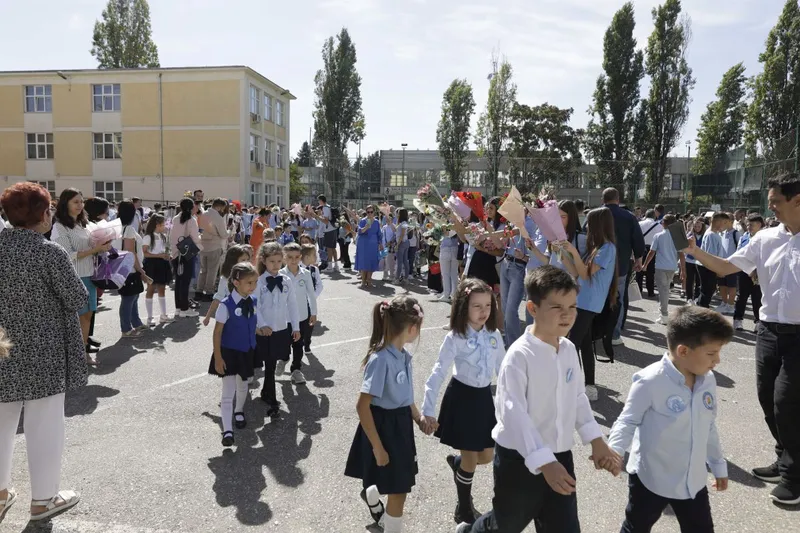 Deschiderea anului şcolar la Şcoala Gimnazială Orizont - Foto: INQUAM PHOTOS/Mălina Norocea