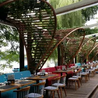 Trei firme, urmărite penal pentru efectuarea de lucrări de construire fără autorizaţie în Herăstrău. / Foto: restocracy.ro