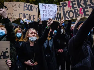 Comisia Europeană ar trebui să susțină protestele din Polonia, susține o activistă pentru drepturile femeilor/FOTO: Getty