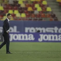 Mirel Rădoi pe teren la România - Irlanda de Nord/FOTO: Inquam Photos/Octav Ganea