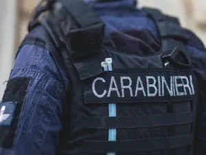Doi români jefuiți de polițiști în Italia. Au rămas fără 36.000 euro. „Mă întreba ce am ilegal” - Foto: Arhivă (imagine cu rol ilustrativ)